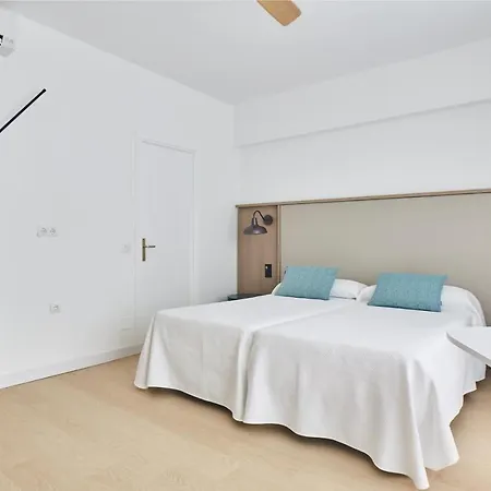 Excelsior Estudios & Apartamento *