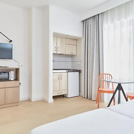 Excelsior Estudios & Apartamento *