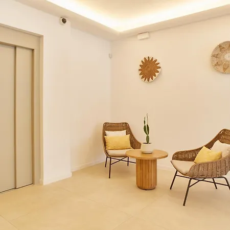 Excelsior Estudios & Apartamento *
